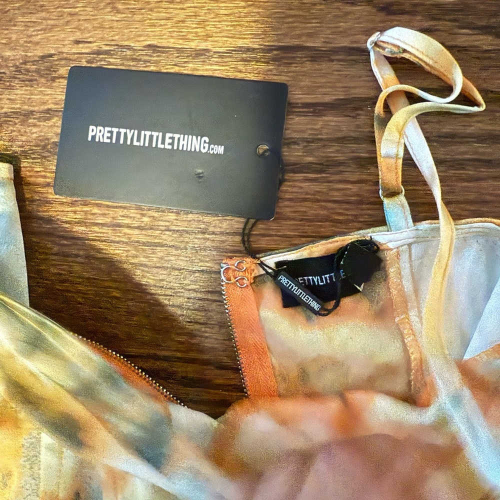 PrettyLittleThing Set - Picture 4 of 6